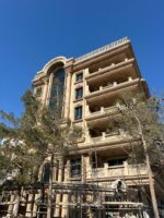 See examples of travertine and brick work from the Gorgin Sanat collection. With our collection, cities are more beautiful than before. - Image 8